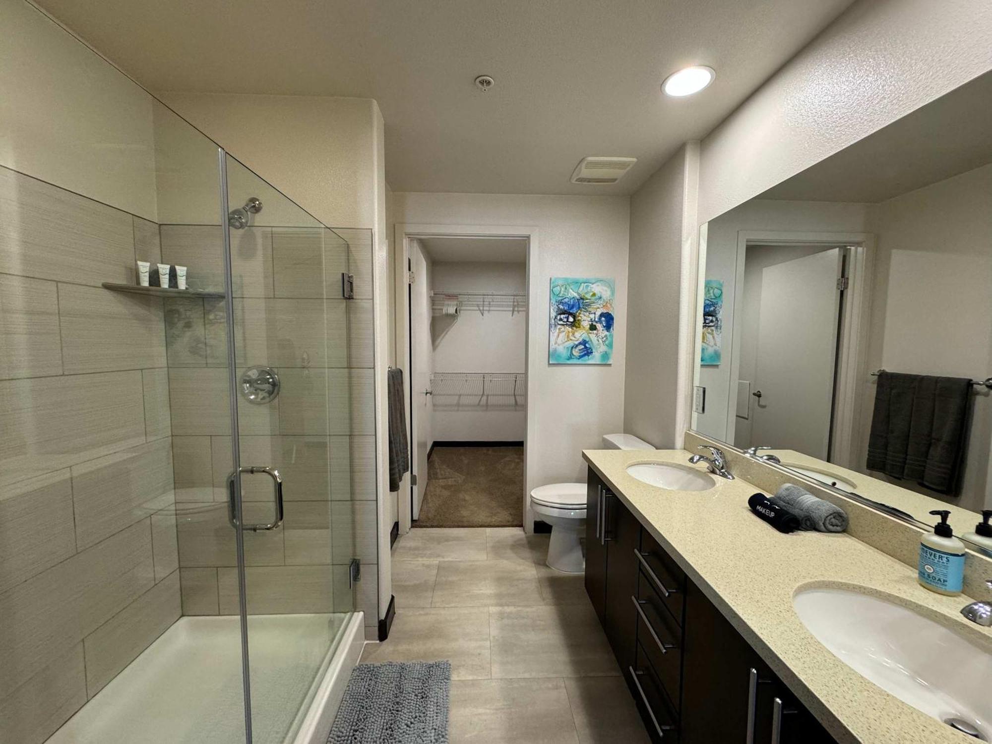 2br Weho Mid Century Luxury Apartment Los Angeles